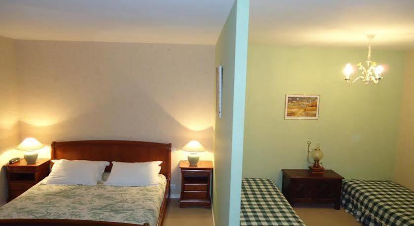 קליסון Hotel De La Gare מראה חיצוני תמונה
