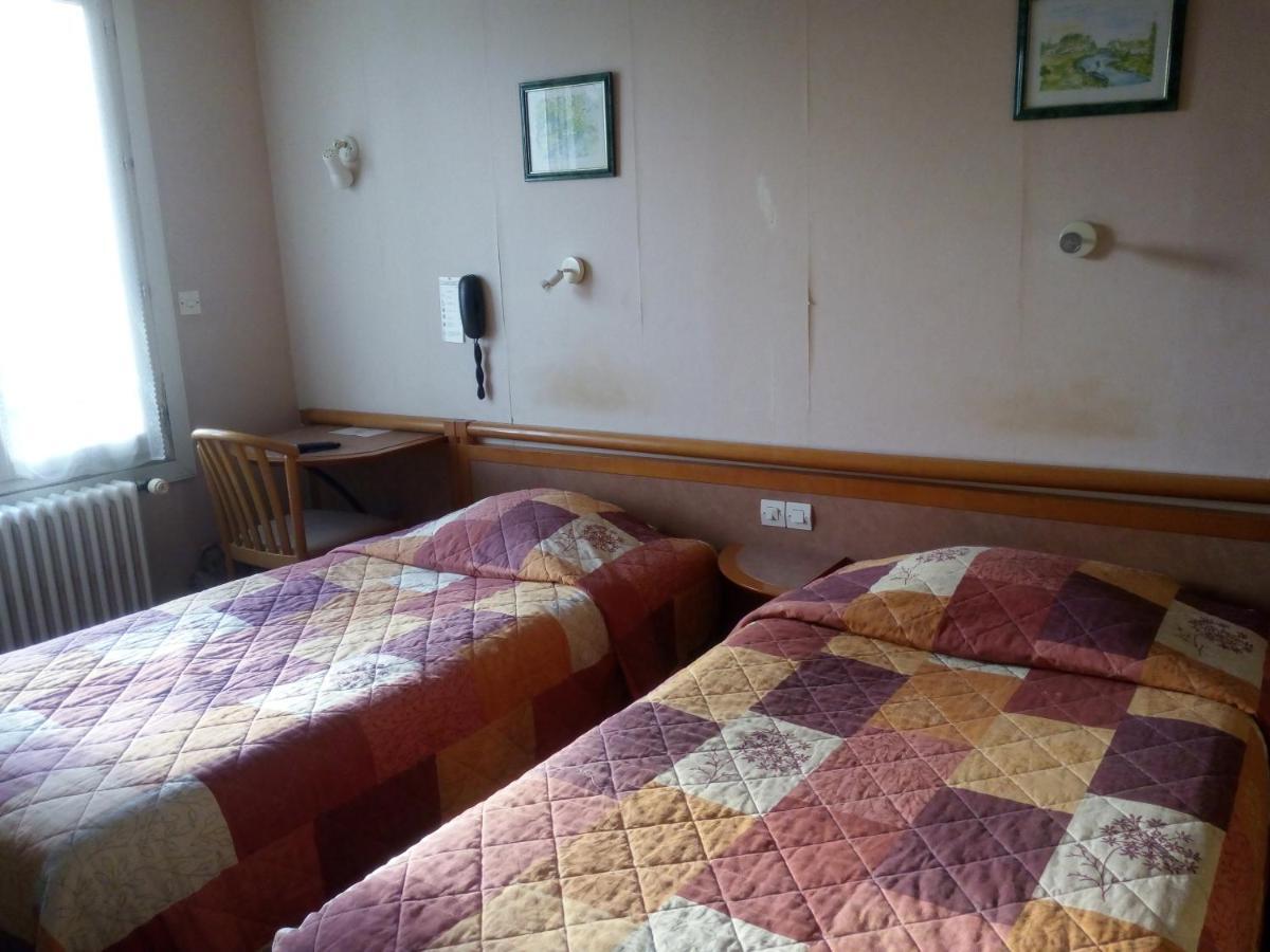 קליסון Hotel De La Gare מראה חיצוני תמונה