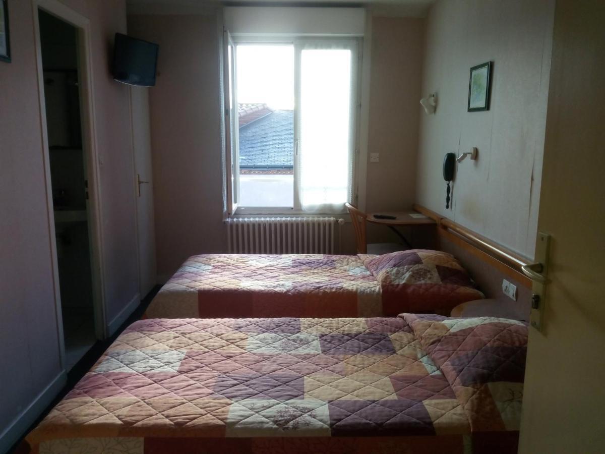 קליסון Hotel De La Gare מראה חיצוני תמונה