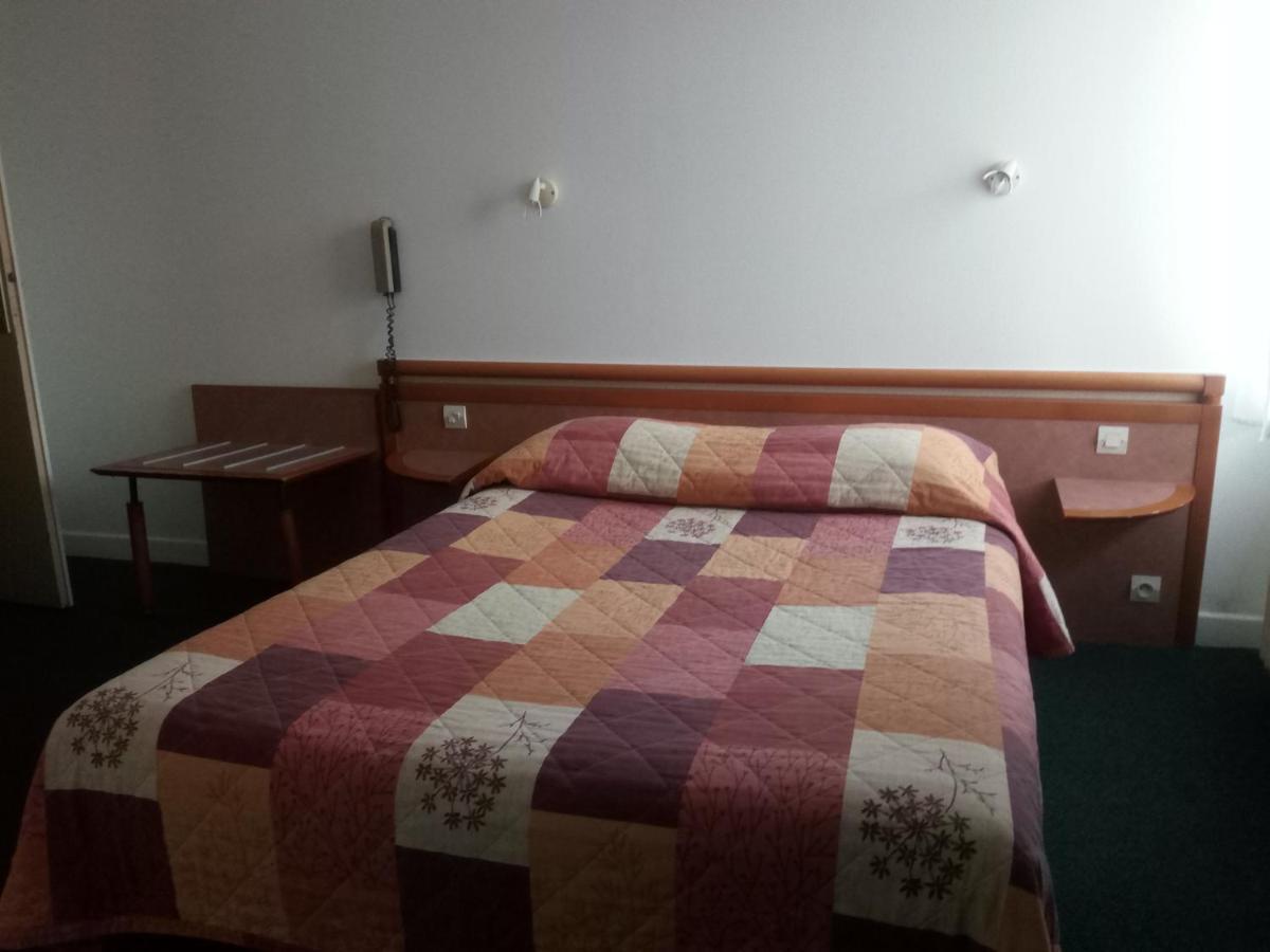 קליסון Hotel De La Gare מראה חיצוני תמונה